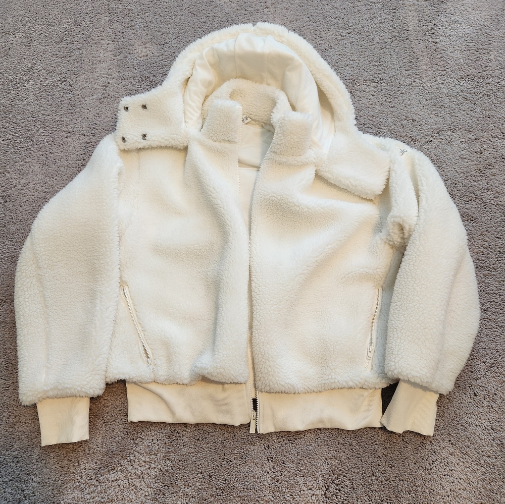 Alo Yoga Foxy Sherpa Jacket Sz L Ivory
